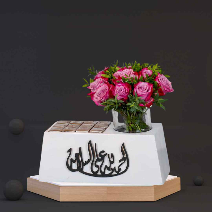 Custom Acrylic Boxes for Flowers (Only Acrylic Box) - Karyan Art | كاريان أرت 