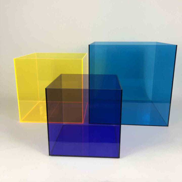 Custom Colourful Acrylic Boxes - Karyan Art | كاريان أرت 