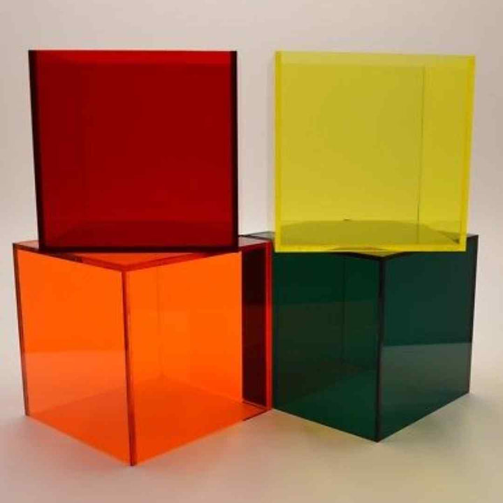 Custom Colourful Acrylic Boxes - Karyan Art | كاريان أرت 