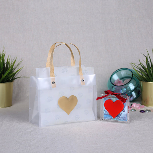 Acrylic Heart Gift Box - Karyan Art | كاريان أرت 